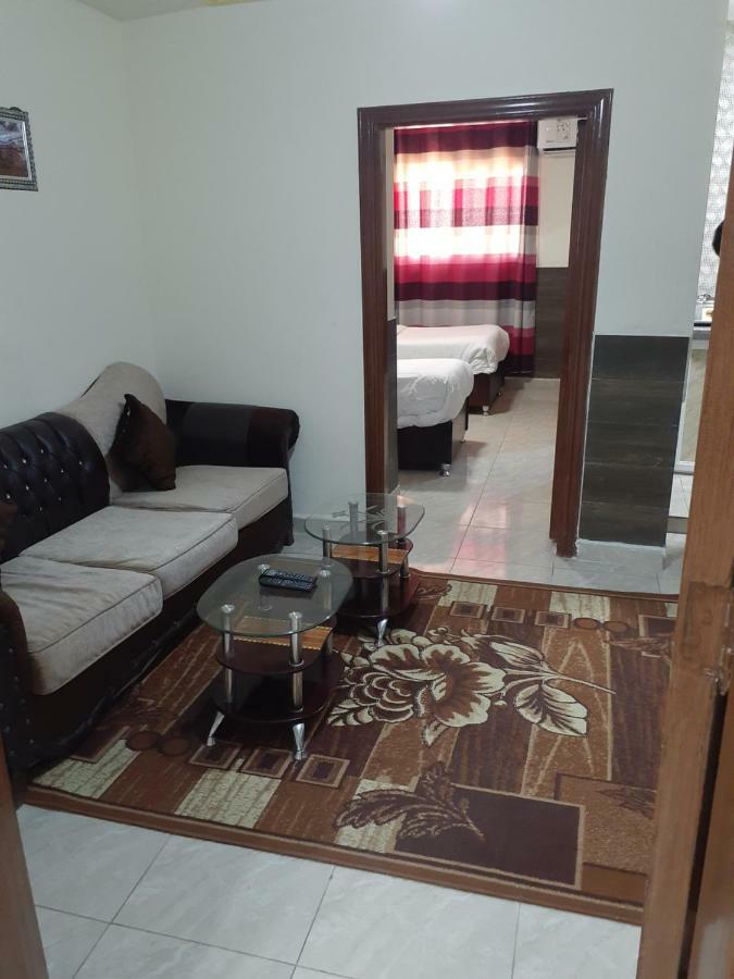 Petra Visitors Hotel Вади Муса Экстерьер фото