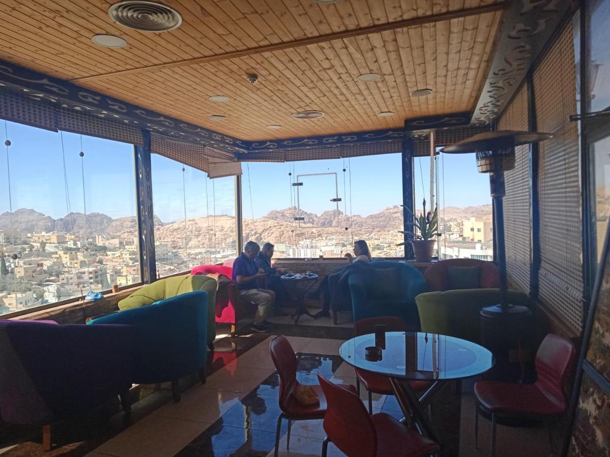 Petra Visitors Hotel Вади Муса Экстерьер фото